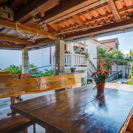 Apartmani Maris Мали-Лошинь Экстерьер фото