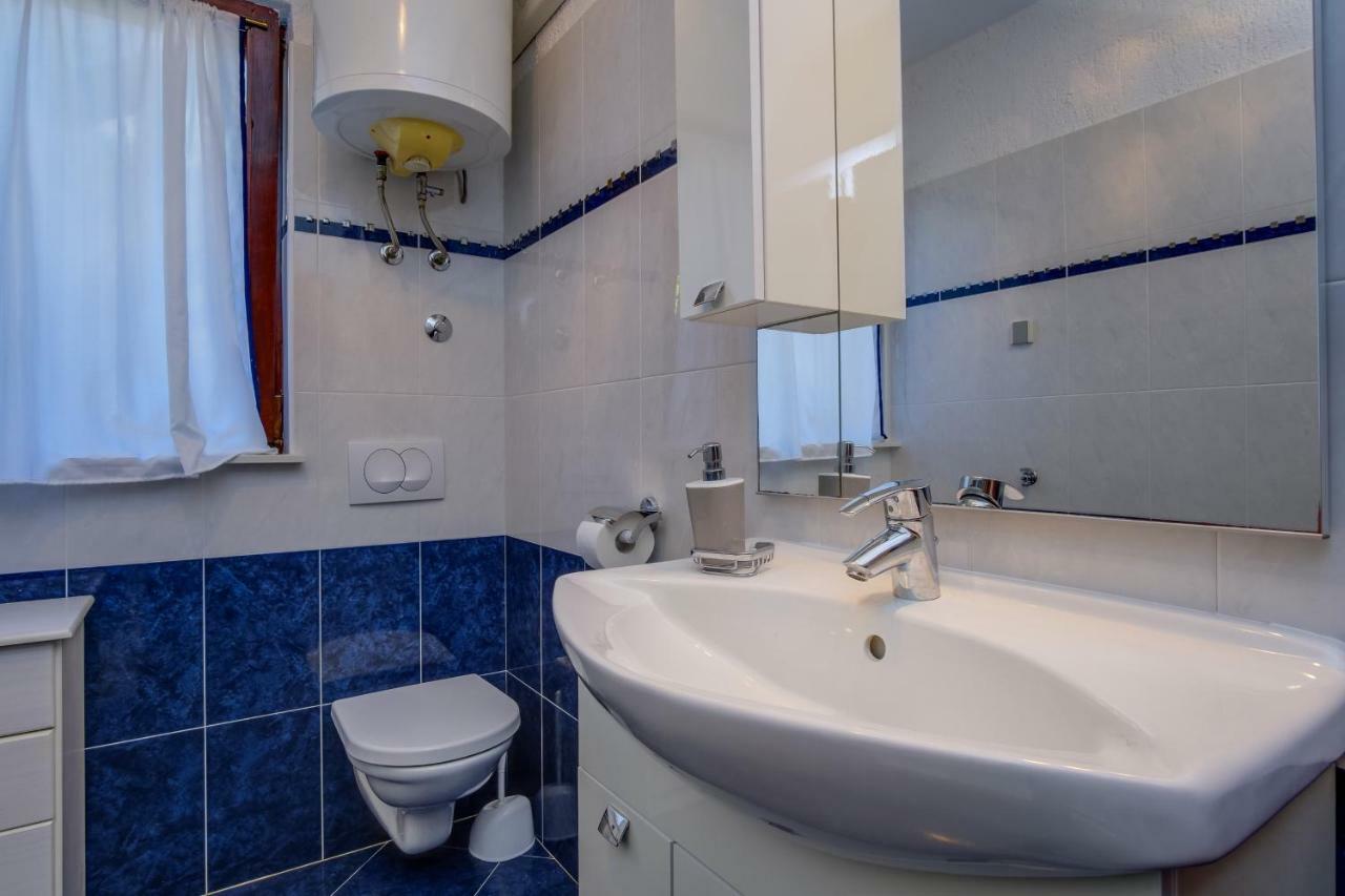 Apartmani Maris Мали-Лошинь Экстерьер фото