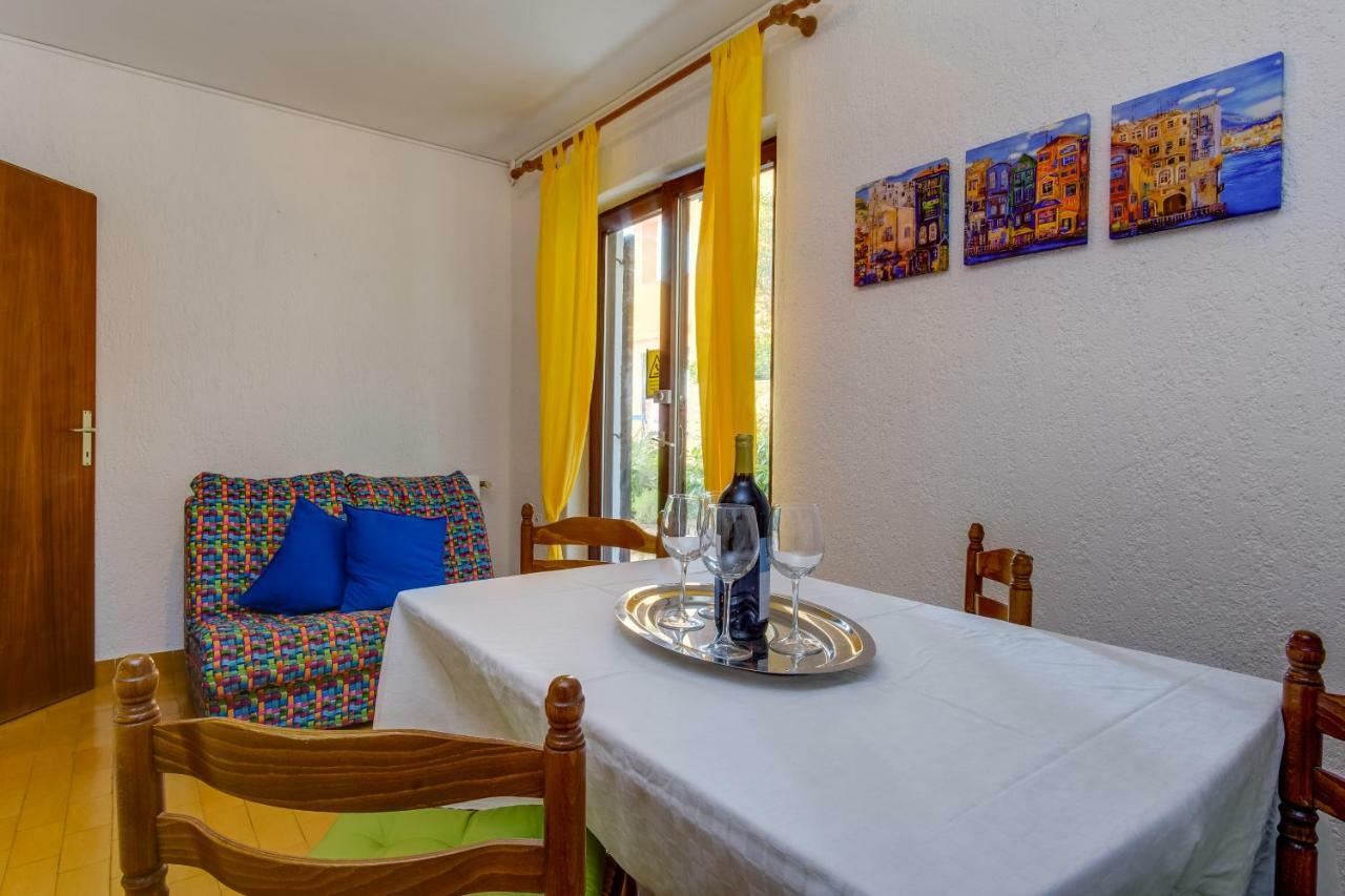Apartmani Maris Мали-Лошинь Экстерьер фото