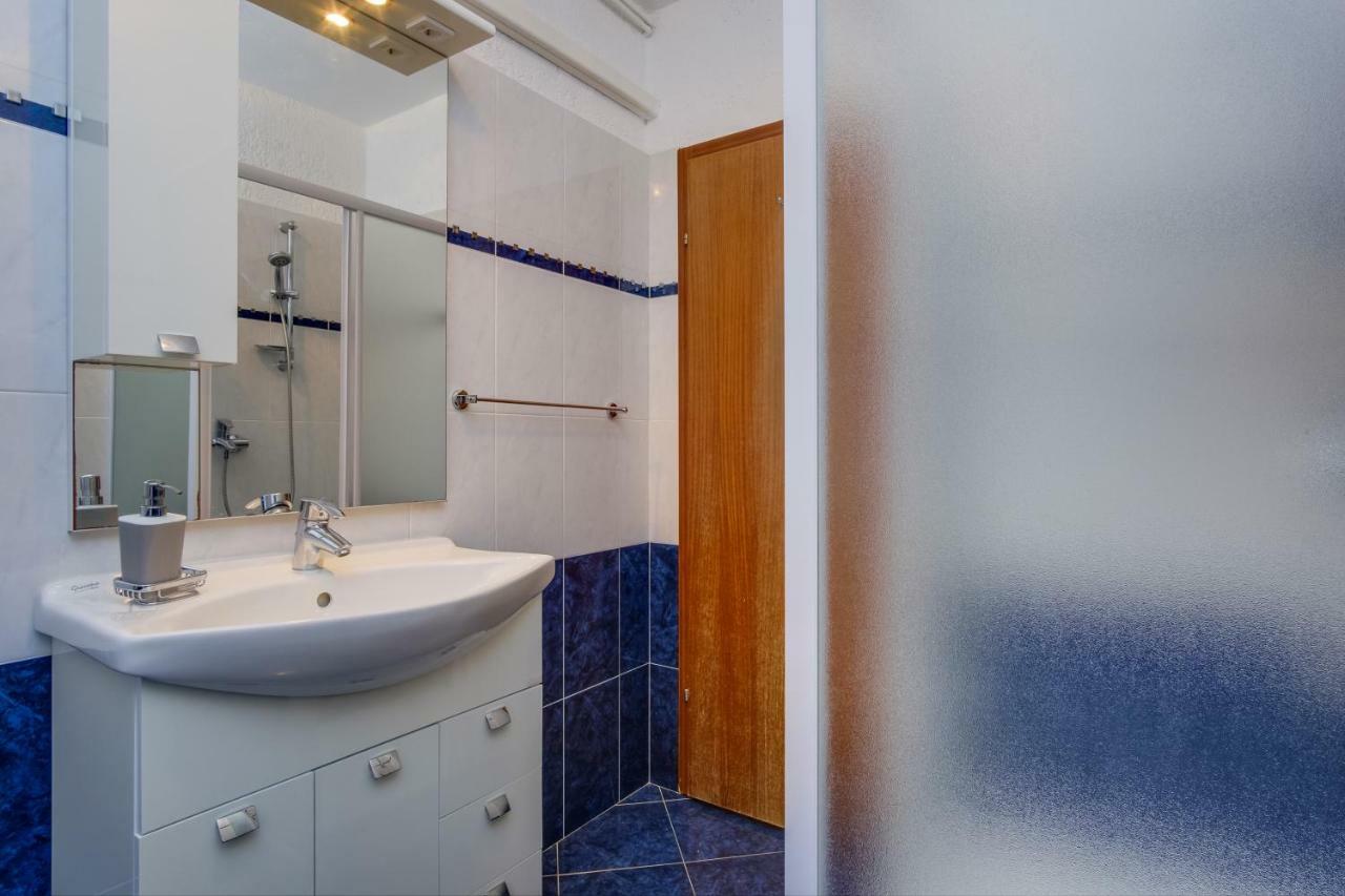 Apartmani Maris Мали-Лошинь Экстерьер фото