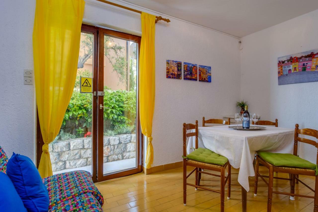 Apartmani Maris Мали-Лошинь Экстерьер фото