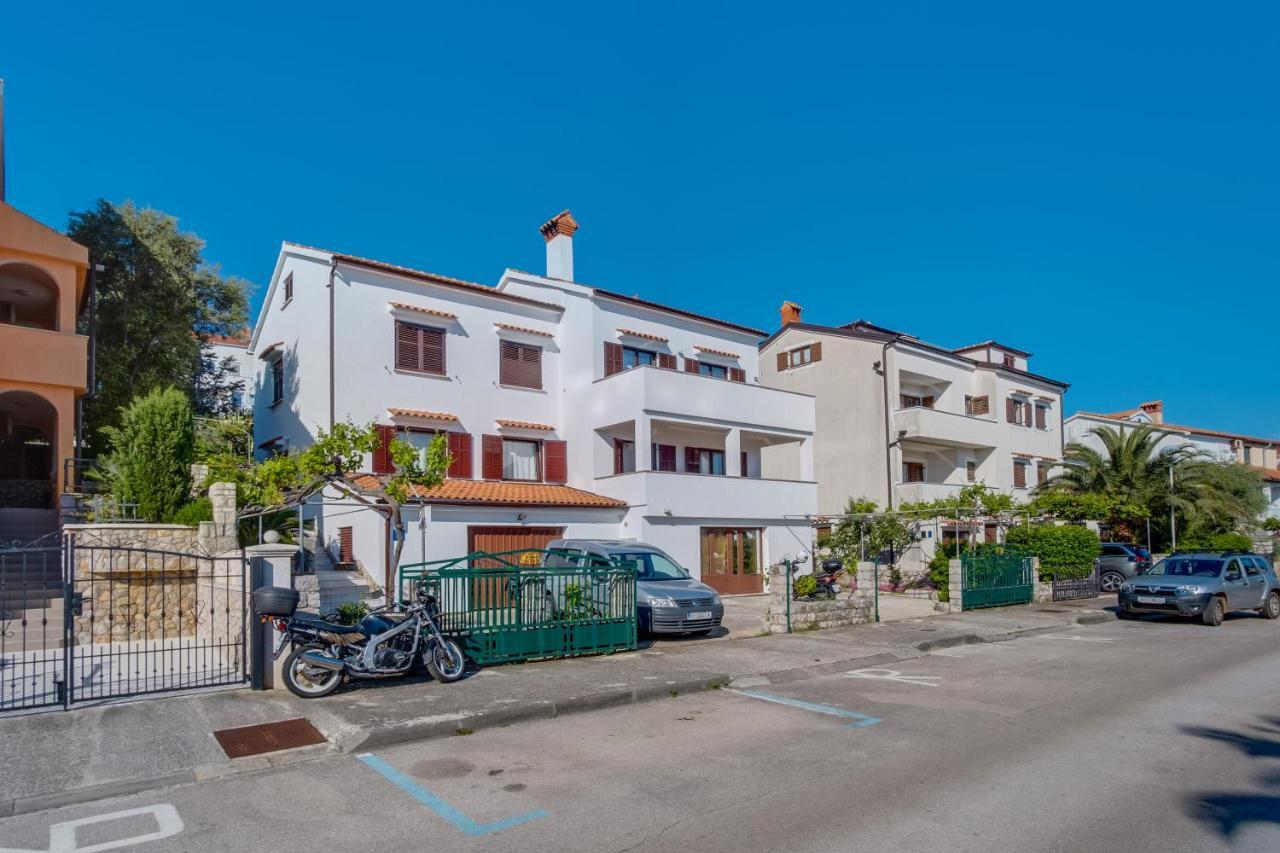 Apartmani Maris Мали-Лошинь Экстерьер фото