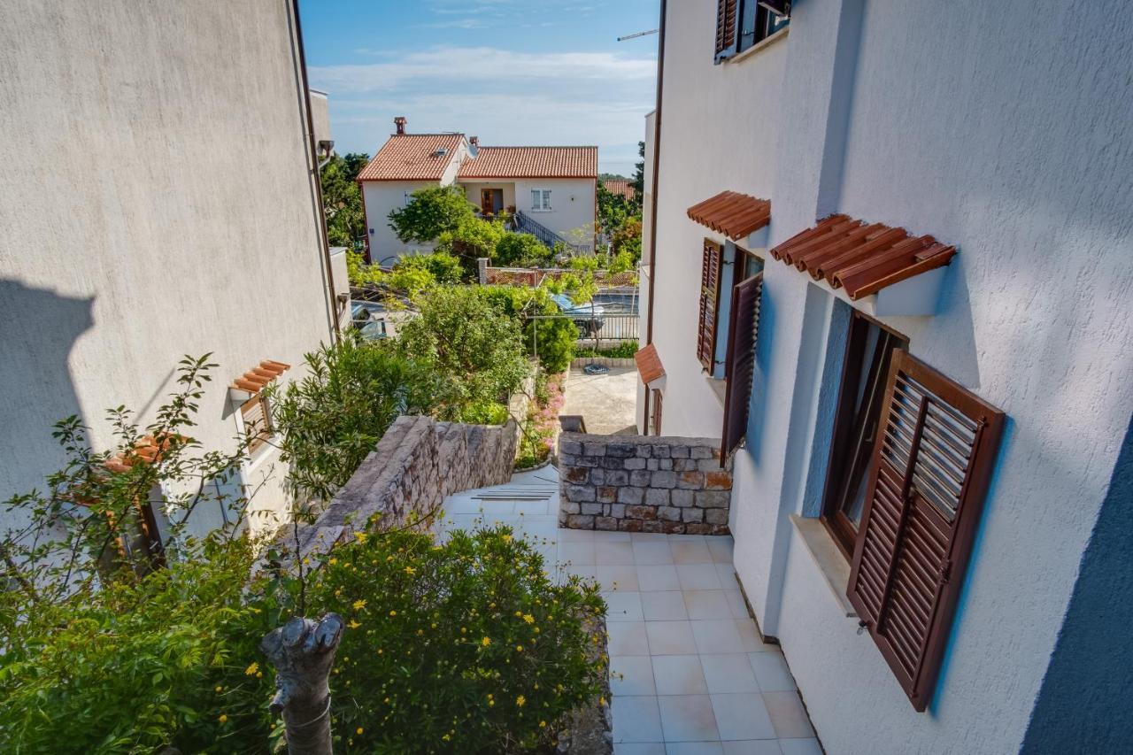 Apartmani Maris Мали-Лошинь Экстерьер фото